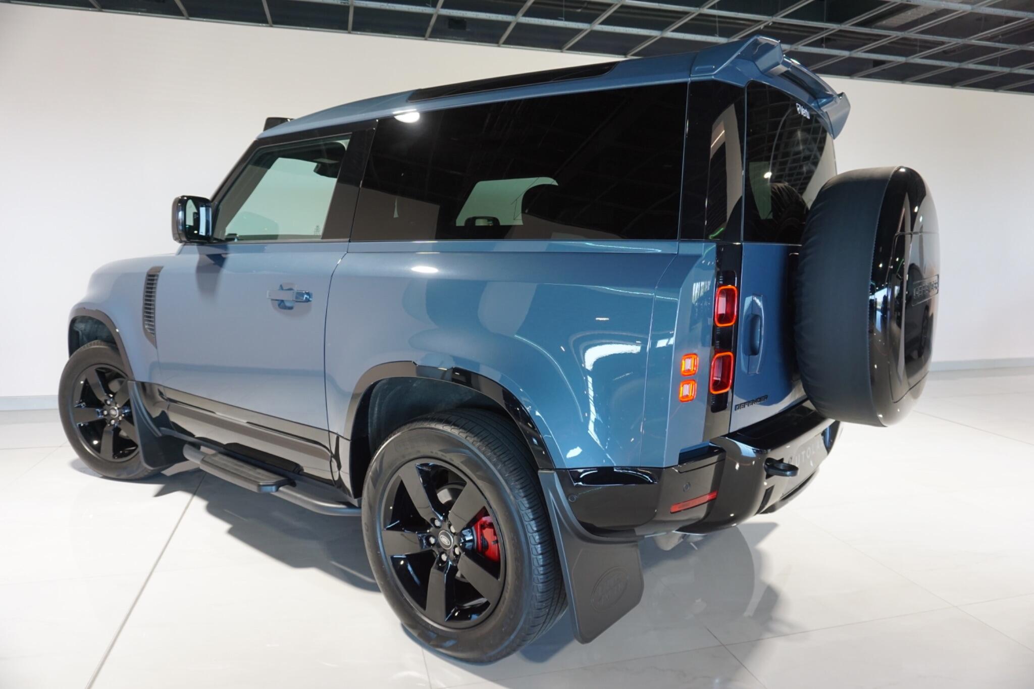 Land Rover Defender 90 3.0 D250 MHEV X-Dynamic HSE SUV 3dr Diesel Auto 4WD Euro 6 (s/s) (250 ps)